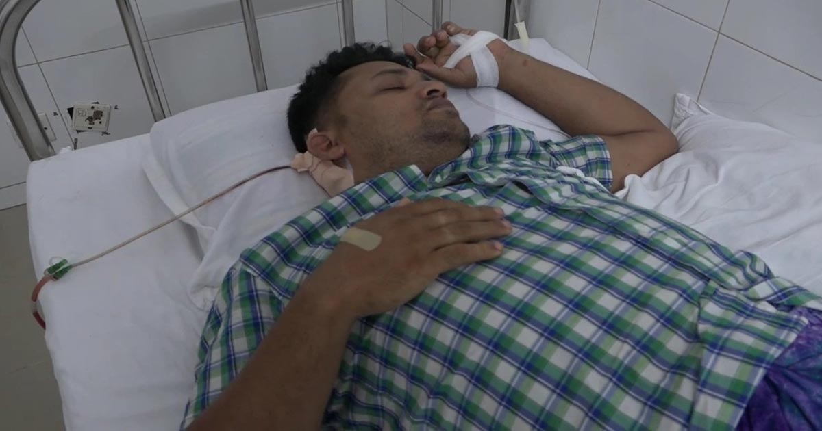 সাভারে ডিবির এএসআইকে ছুরিকাঘাত