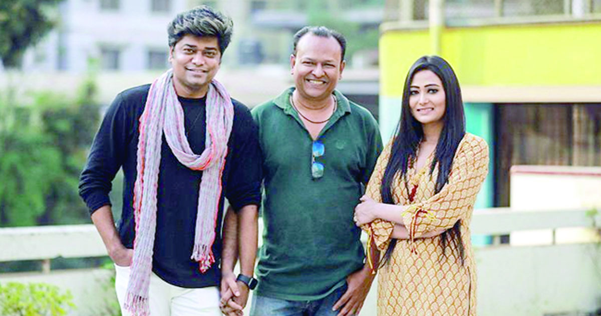 ‘ঠোকর’ সিনেমা শুরু