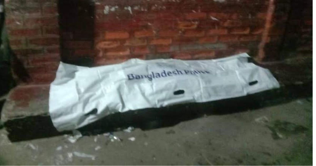 ট্রেনের ছাদে ভ্রমণকালে সেতুতে মাথা লেগে তরুণের মৃত্যু
