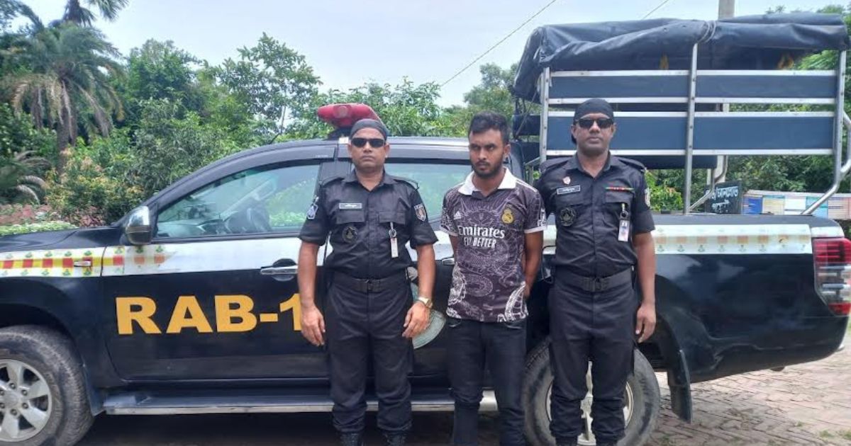 শ্বাসরোধে স্ত্রী হত্যাকাণ্ডে জামালপুর থেকে স্বামী গ্রেফতার