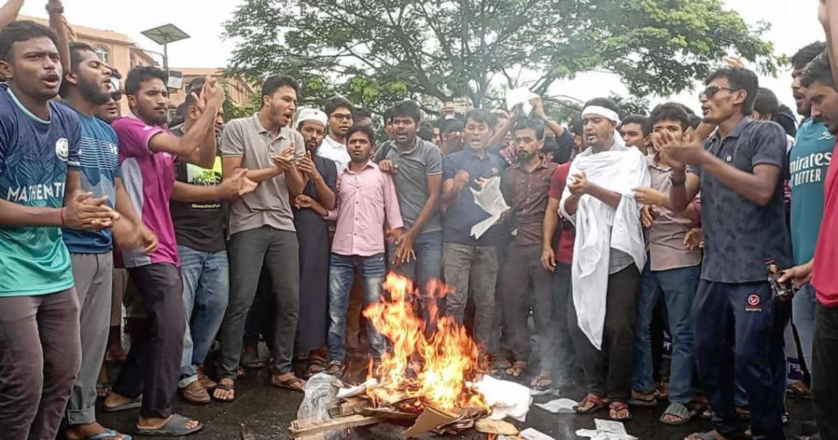 কোটার রায় বহাল, ববি শিক্ষার্থীদের মহাসড়ক অবরোধ