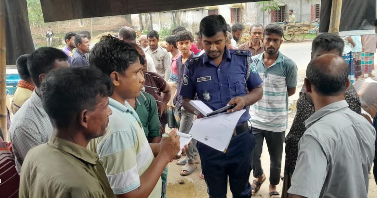 ঘোড়াঘাটে ট্রাক-নসিমনের সংঘর্ষে গরু ব্যবসায়ী নিহত