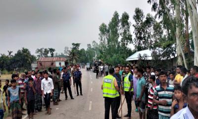 কোরবানির হাট নিয়ে পুলিশ-জনতার সংঘর্ষ, আহত ১০