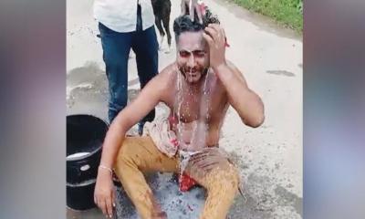 স্ত্রীকে পরকীয়া প্রেমিকের সঙ্গে বিয়ে দিয়ে দুধ দিয়ে গোসল করলেন স্বামী