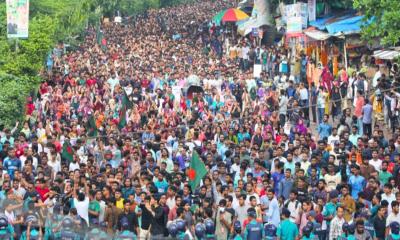 কোটা বাতিলের দাবিতে সারাদেশে সড়ক অবরোধ আজ