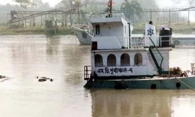 ভৈরব নদে কয়লাবোঝাই জাহাজডুবি