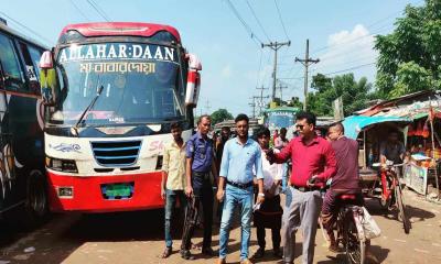কালিগঞ্জ বাসস্ট্যান্ডে যানজট নিরসনে প্রশাসনের আল্টিমেটাম