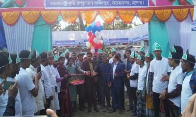 অভয়নগরে কৃষিপ্রযুক্তি প্রদর্শন মেলার উদ্বোধন