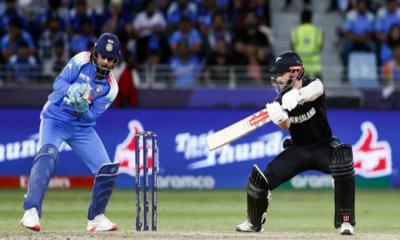 চ্যাম্পিয়নস ট্রফি: টস জিতে ব্যাটিংয়ে নিউজিল্যান্ড