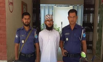 পাংশায় চোরাই মোটরসাইকেল চক্রের মূলহোতা গ্রেপ্তার