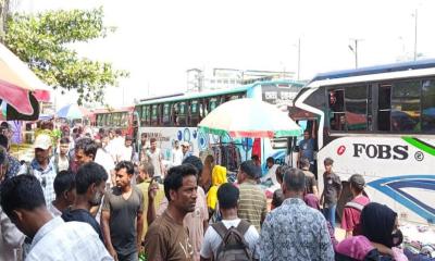চন্দ্রায় ঘরমুখো মানুষের ঢল, বাড়তি ভাড়ায় যাত্রীদের ভোগান্তি