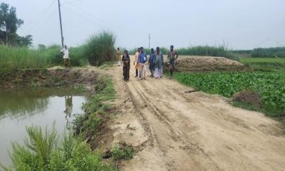 ভাঙ্গুড়ায় ৬৯ প্রকল্পে উন্নয়নের ছোঁয়া, পরিদর্শনে ইউএনও