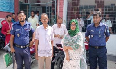 ৪ হাজার টাকার ঘুষ দাবিতে জরিমানা ৩০ হাজার