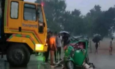 বগুড়ায় সড়কে প্রাণ গেল ৪ জনের