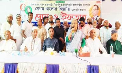 ফ্যাসিস্ট সরকার দেশ ছেড়ে পালিয়েছে, কিন্তু দোসররা রয়ে গেছে