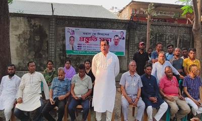 কালিয়াকৈরে মে দিবস উপলক্ষে পৌর শ্রমিকদের আয়োজনে প্রস্তুতি সভা