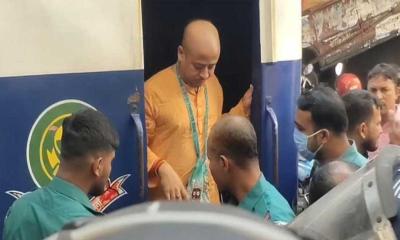 চিন্ময় দাসের জামিন স্থগিতের আদেশ প্রত্যাহার