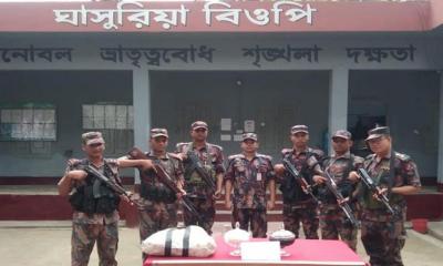 ৩ কোটি টাকার সাপের বিষ উদ্ধার