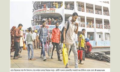 কর্মব্যস্ত রূপে ফিরেছে ঢাকা