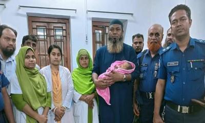 হোসেনপুরে মসজিদের ওযুখানা থেকে নবজাতক উদ্ধার