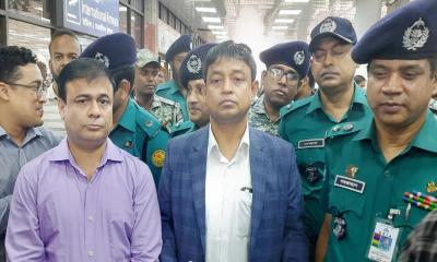 ‘আমরা মনে করছি মাংসের টুকরোগুলো এমপি আনারেরই’