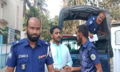 ঝালকাঠিতে বিস্ফোরক মামলায় ছাত্রলীগ নেতা কারাগারে