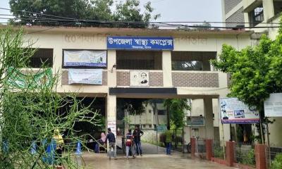 ভোগান্তির শেষ নেই ঝিকরগাছা উপজেলা স্বাস্থ্য কমপ্লেক্সে
