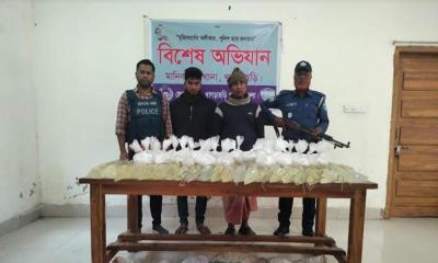 মানিকছড়িতে ১২০ লিটার চোলাই মদসহ গ্রেপ্তার ২