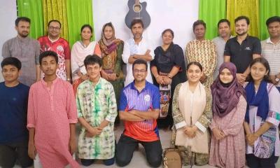 চন্দ্রাবতী আবৃত্তি পরিষদের নেতৃত্বে জুয়েল-তন্ময়