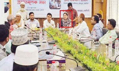 অবশেষে ১৪ দিন পর জনসম্মুখে মতিউরের স্ত্রী লায়লা