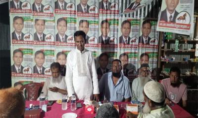 ব্যতিক্রমী নির্বাচনি প্রচারণায় উপজেলা চেয়ারম্যান প্রার্থী সংগ্রাম