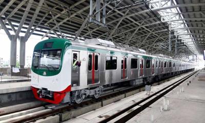 যান্ত্রিক ত্রুটিতে ২৭ মিনিট আটকা মেট্রোরেল