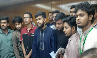 মন্ত্রণালয়ের বৈঠকে অসন্তুষ্ট শিক্ষার্থীরা, আন্দোলন চলবে