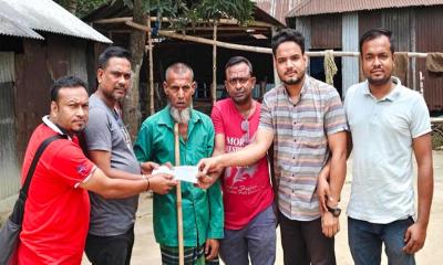 দরিদ্র মেয়ের বিয়েতে নাগরপুর সাংবাদিক সংস্থার আর্থিক সহায়তা