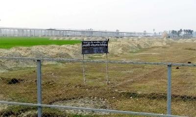 নন্দীগ্রামে খাল দখল করে শিল্প, কৃষি জমি ধ্বংস