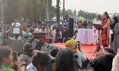 জাতীয় নির্বাচনে ৩৩ শতাংশ নারী প্রার্থী করার দাবি