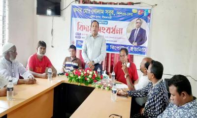 নীলফামারী জেলা রিপোর্টার্স ইউনিটির পক্ষ থেকে পুলিশ সুপারকে বিদায়ী সংবর্ধনা