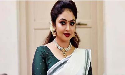 মৃত্যুর সঙ্গে পাঞ্জা লড়ছেন অভিনেত্রী অরুন্ধতী