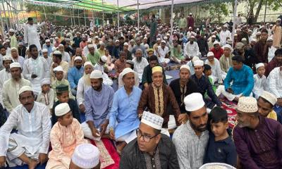 পূবাইলের পবিত্র ঈদুল ফিতরের জামাত অনুষ্ঠিত