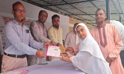 পূবাইলে কৃতি ছাত্র-ছাত্রীদের সংবর্ধনা