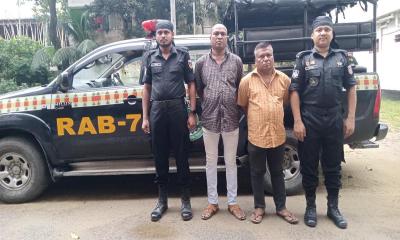 ১৩ গরু লুটের ঘটনায় সহযোগীসহ মূলহোতা গ্রেপ্তার