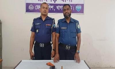 রামগড়ে পরিত্যক্ত অবস্থায় দেশীয় ১টি এলজি ও ১ রাউন্ড কার্তুজ উদ্ধার