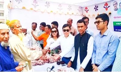 রাউজানে রমজান উপলক্ষে মাংস-দুধ-ডিম বিক্রি কার্যক্রম উদ্বোধন