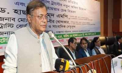 বিএনপিতে অফিসের তালা খোলারও মানুষ নেই