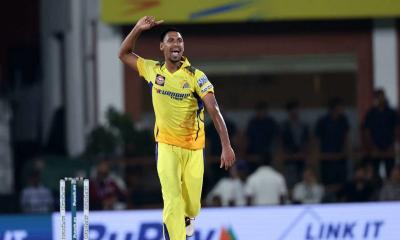 প্রশংসায় ভাসছেন মুস্তাফিজুর রহমান
