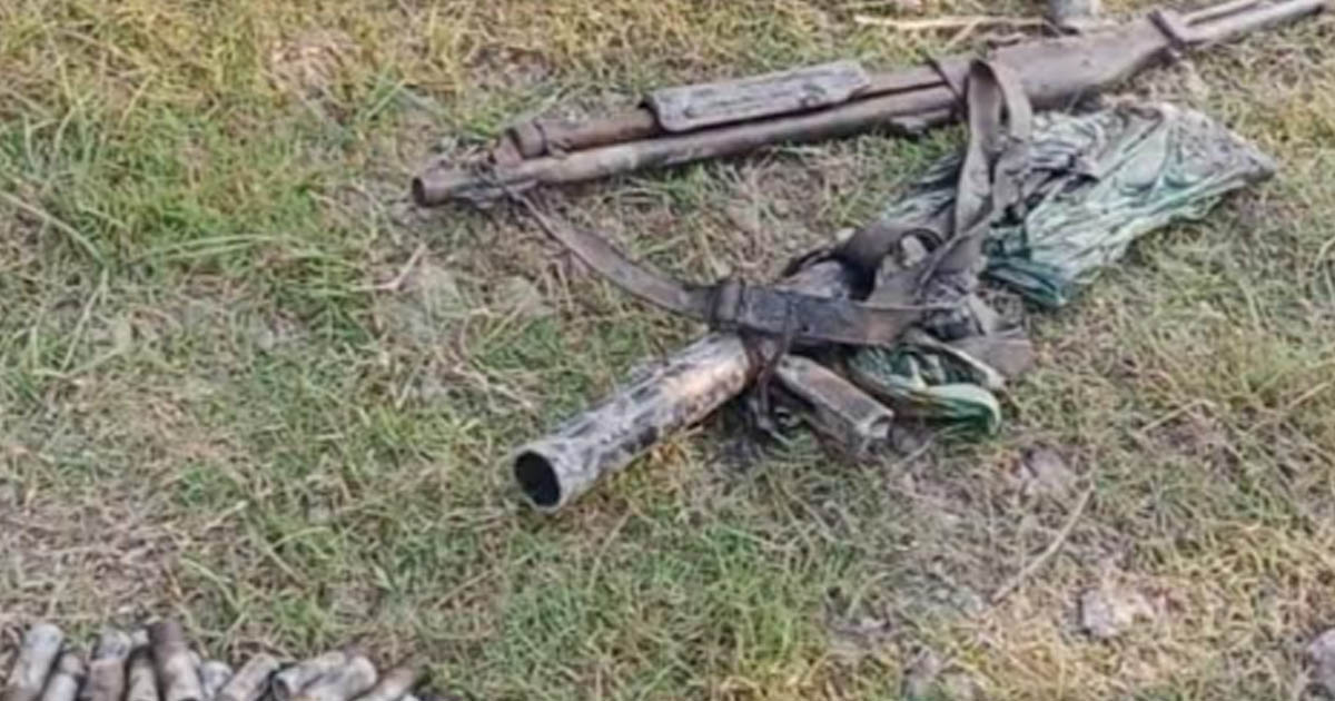 আড়াইহাজারে থানা থেকে লুট হওয়া দুটি অস্ত্র-গুলি উদ্ধার