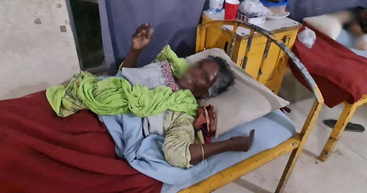কালিয়াকৈরে অসুস্থ-অজ্ঞাত নারীকে হাসপাতালে ভর্তি করলো প্রশাসন