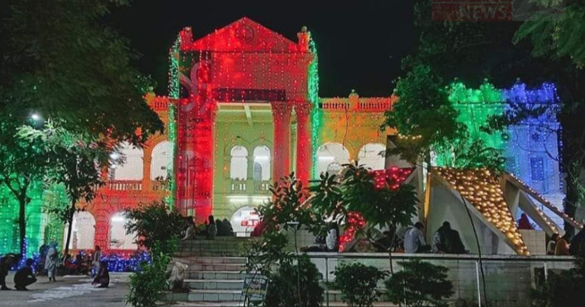 ২০ বছরে পদার্পন করলো জগন্নাথ বিশ্ববিদ্যালয়