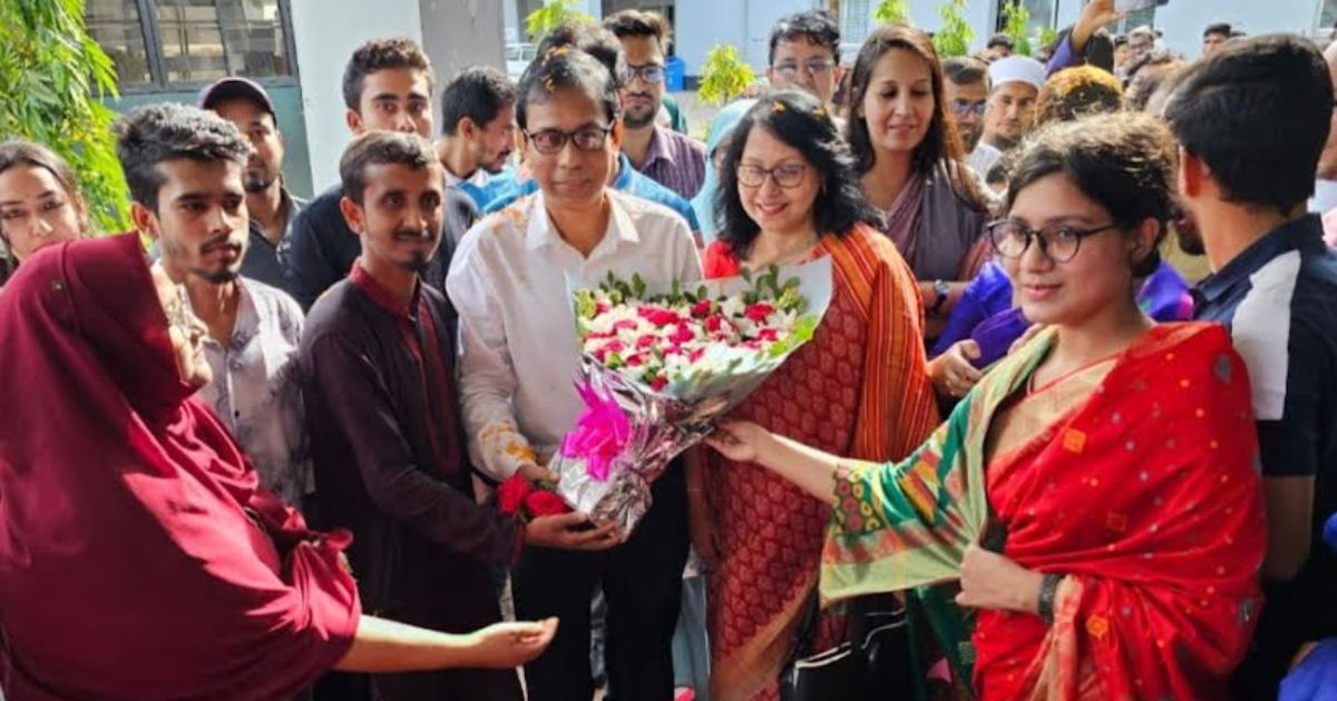 শেখ হাসিনা বিশ্ববিদ্যালয়ে নতুন ভিসির যোগদান
