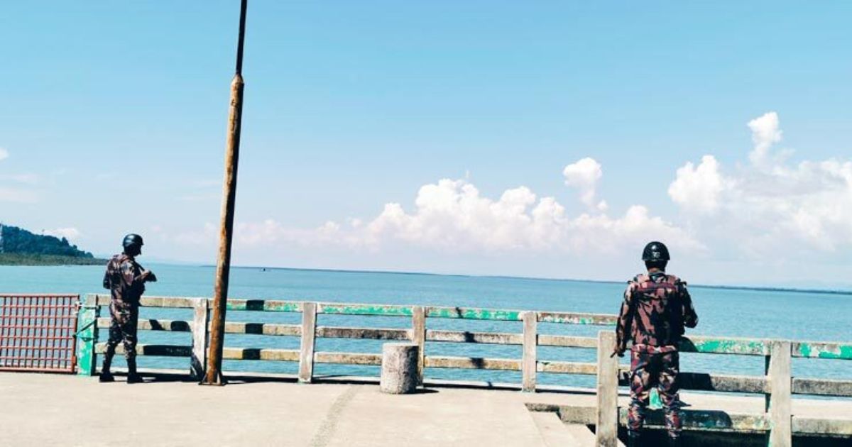 টেকনাফ-সেন্টমার্টিন রুটে ট্রলার চলাচল বন্ধ